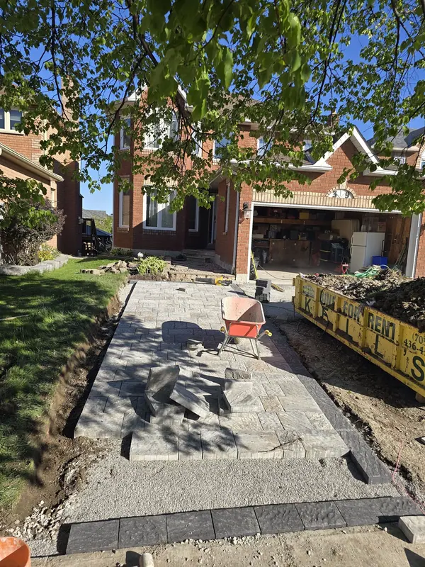 Interlock paver walkway front entrance