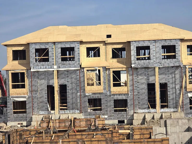 Townhouse block exterior insulation sheathing